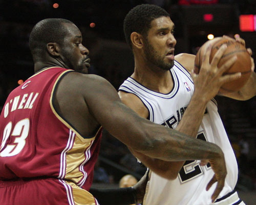 根本防不住！杰曼半场10中7高效轰下20分1板5助1帽（无人可挡！杰曼半场10投7中高效砍下20分1板5助1帽）