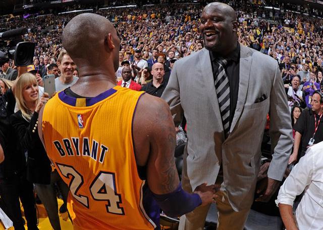 足坛的特殊玄学，赛前摸奖杯的后果有多严重？（足坛神秘禁忌：赛前触碰奖杯要付出多大代价？）