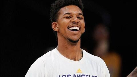 足球的不可预测性（足球的变幻莫测）