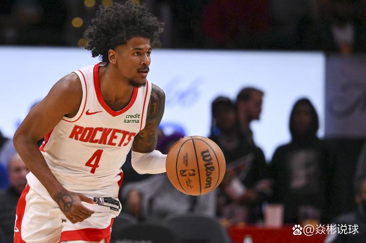 完成大四喜，姆巴佩当选欧冠官方本周最佳球员（姆巴佩轰四球，荣膺欧冠官方周最佳）