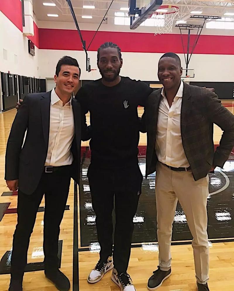 里昂新星再度闪光（里昂新秀再次大放异彩）