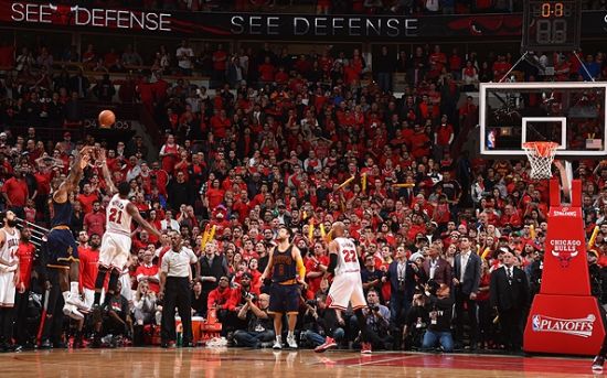 河南省首家马术高职专业正式签约——填补省内高职马术教育空白（河南省首个马术高职专业签约落地，省内高职马术教育实现零突破）