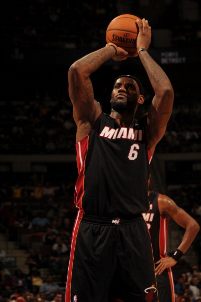 奇才队强势反弹，凯肖恩·乔治三分如神（奇才强势反扑，凯肖恩·乔治外线神准）