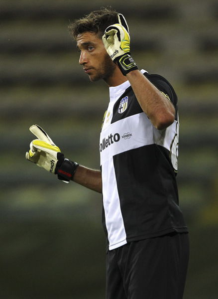 中超9／10月最佳球员候选：卡扎伊什维利、莱昂纳多、亚戈在列（中超9-10月最佳球员提名：卡扎伊什维利、莱昂纳多、亚戈上榜）