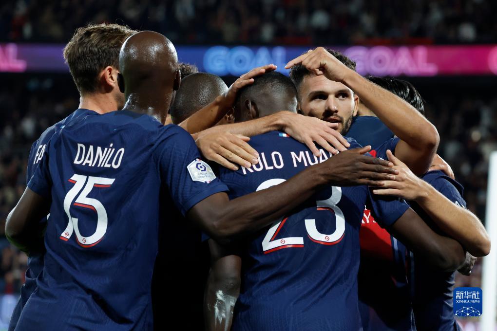 圣诞大战最低票价：尼克斯战骑士413美元，火湖大战231美元（圣诞大战门票最低价出炉：尼克斯vs骑士413美元，热火vs湖人231美元）