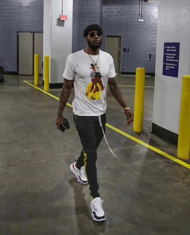 伊拉克主帅：回到主场我们要为全国球迷而战，全力争取胜利（伊拉克主帅：重返主场为全国球迷而战，尽全力争胜）