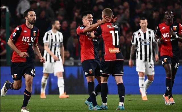 跟队记者：米兰内部否认了蒂亚戈-席尔瓦可能回归的传闻（队记：米兰方面否认蒂亚戈-席尔瓦回归传闻）