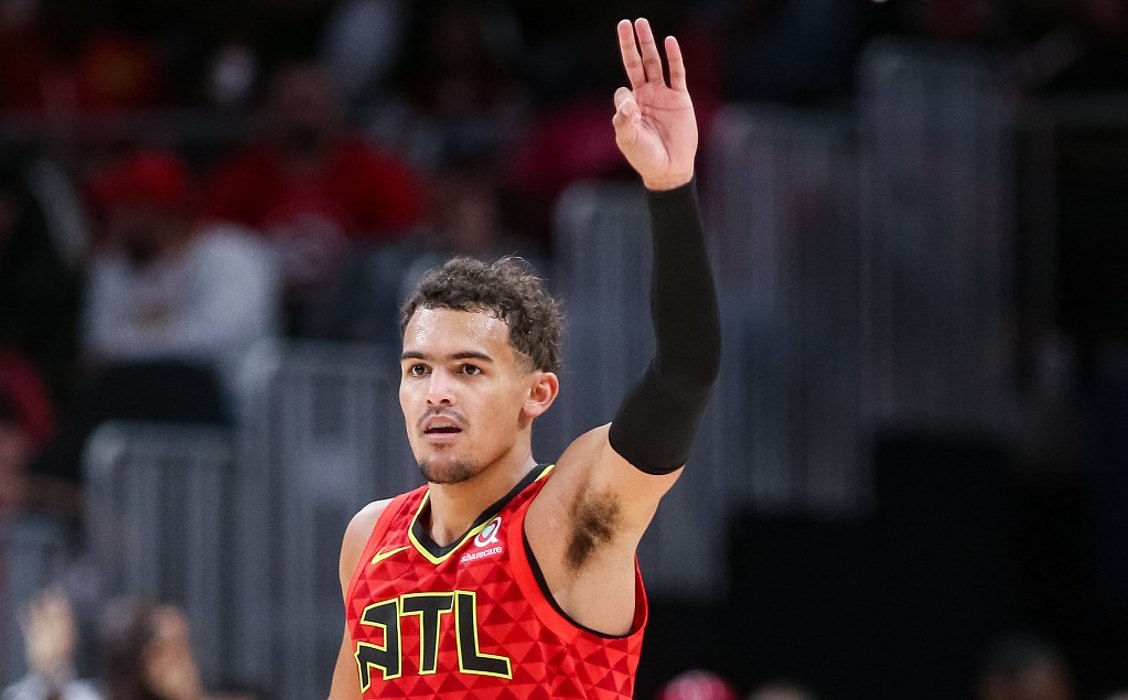 拉什福德近3场欧冠斩4球，而此前12场欧冠一球未进（拉什福德欧冠近3战轰入4球，此前12场颗粒无收）