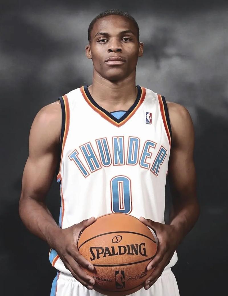 足球Chant大搜集：永远高歌的球迷，他们在唱着什么？（足球助威歌大盘点：看台上歌声不息，球迷都唱些什么？）